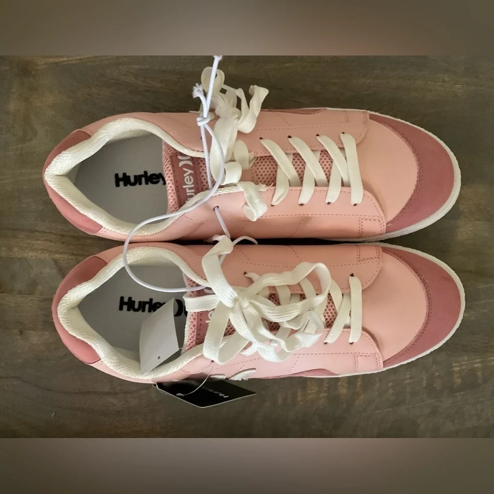Hurley Women’s Sneakers